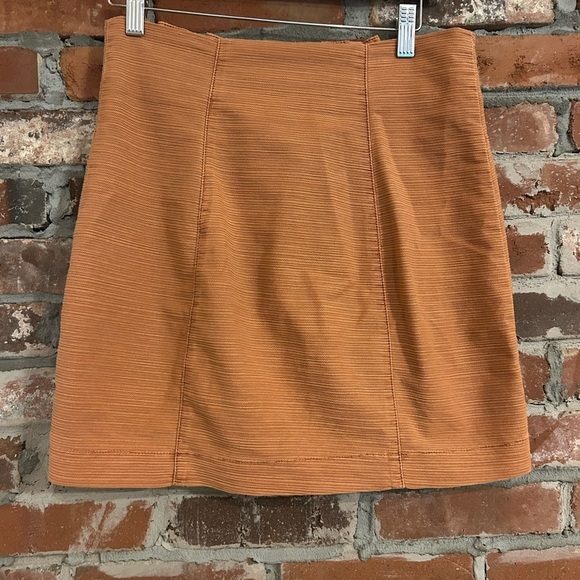 Free People Every Minute Every Hour Terra Cotta Button-Up Mini Skirt Size 4 - Picture 9 of 9